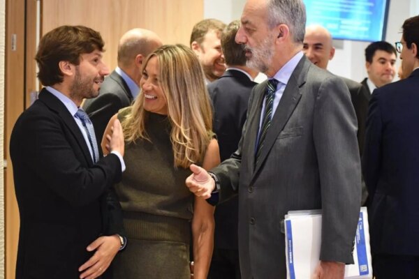 El sector del aluminio en España advierte a la Eurocámara sobre el impacto devastador de los aranceles climáticos