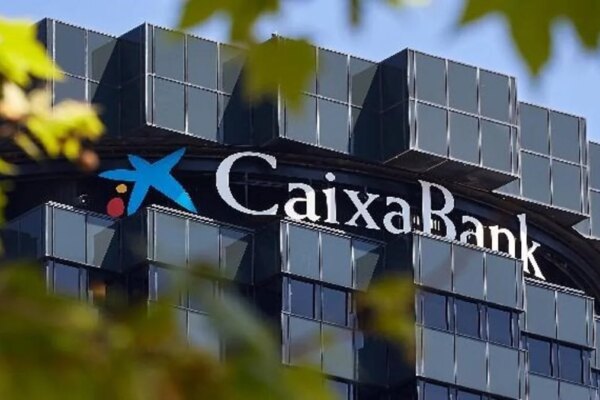 CaixaBank Research Proyecta un Fuerte Crecimiento del 2,9% para la Economía Española en 2025