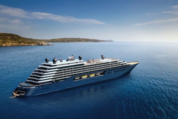 Las Cadenas Hotelisticas de Lujo Transforman el Yachting: Innovaciones que Marcan Tendencia