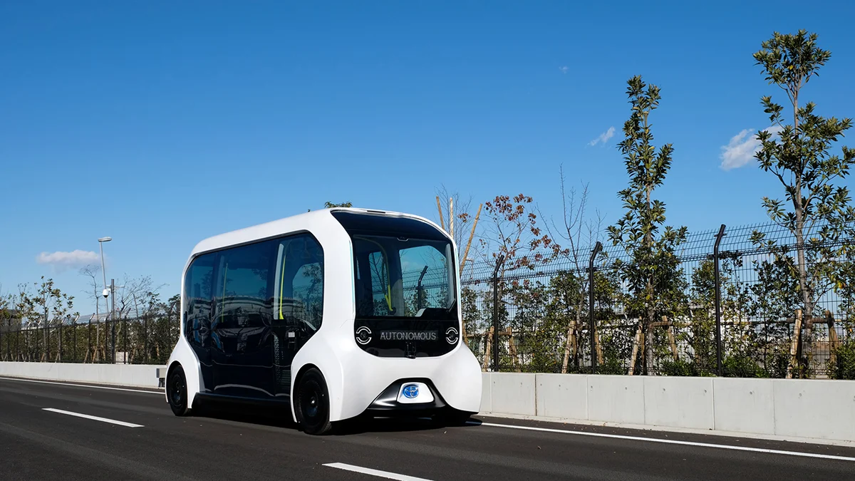 Toyota lanza al mercado su innovador autobús e-Palette para el futuro del transporte urbano