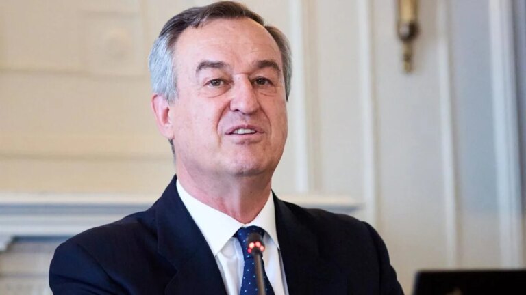 González-Bueno de Sabadell Prevê que la OPA del BBVA No Alcanzará el 30% Según Cálculos Lógicos