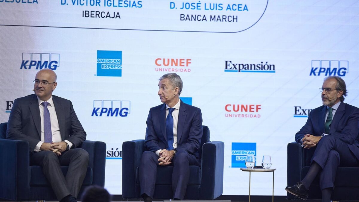 Bancos como Kutxabank e Ibercaja Abogan por Enfoque Centrado en el Cliente en el Mercado de Hipotecas