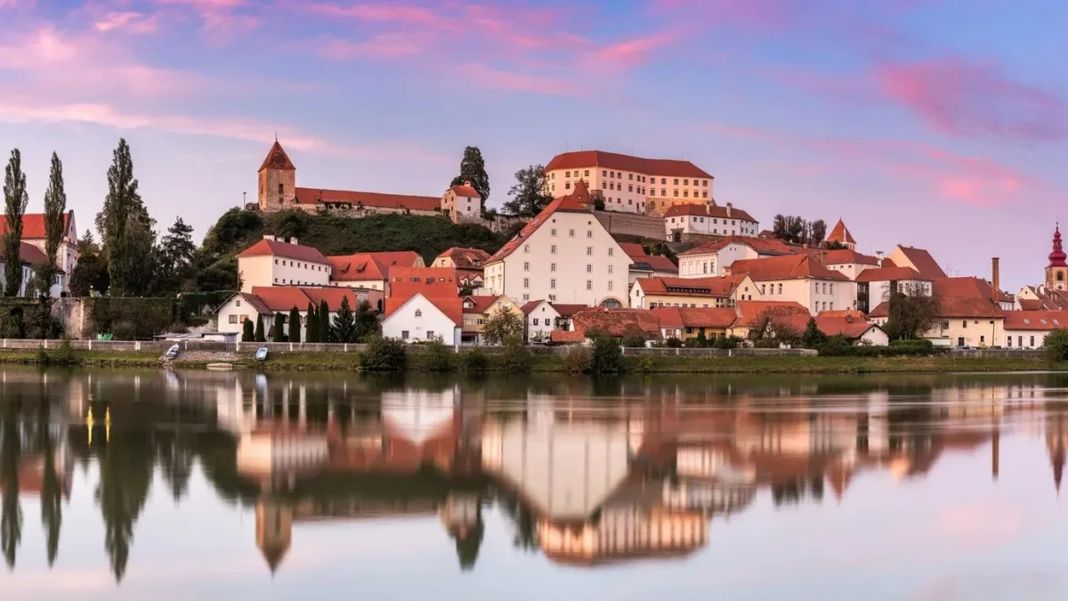 Descubre las 10 Mejores Ciudades Europeas con Patrimonio Cultural para Visitar en 2026 – Incluyendo una Española
