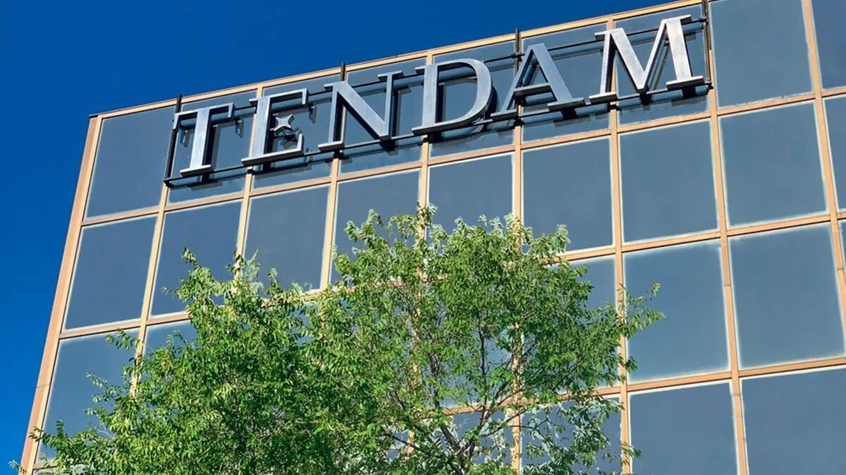 Moody's Retira Calificaciones de Tendam a Solicitud de la Marca: Impacto en Cortefiel y Pedro del Hierro