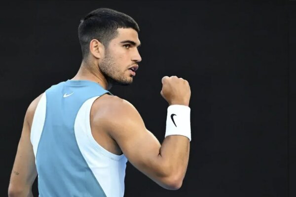 Carlos Alcaraz Brilla en el Open de Australia 2026 con el Impactante 'Million Dollar 1 Point Slam'