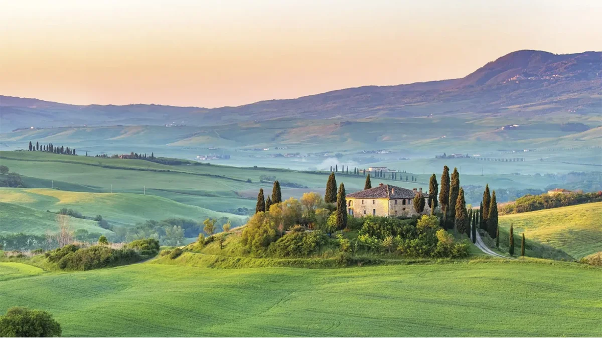 Descubre Cómo Adquirir la Villa de Tus Sueños en la Toscana: Guía Esencial