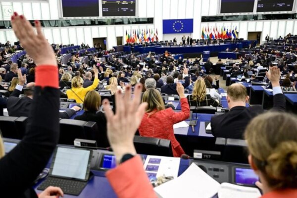 Eurodiputados Exigen a Metsola Rechazo del Tratado Comercial UE-Marruecos