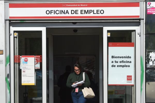 Desmitificando Estereotipos: El Mercado Laboral y la Brecha de Género en la Era Digital