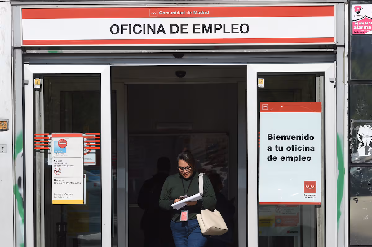 Desmitificando Estereotipos: El Mercado Laboral y la Brecha de Género en la Era Digital