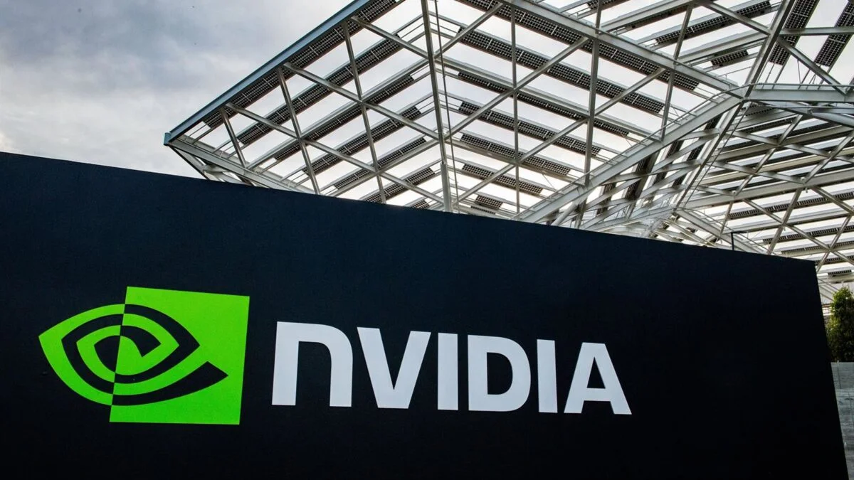 Nvidia Advierte: EE. UU. Pese a su Liderazgo, No Supera a China en la Carrera de Inteligencia Artificial