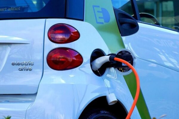 T&E aplaude la nueva Ley de Movilidad Sostenible: un paso crucial hacia un transporte libre de carbono