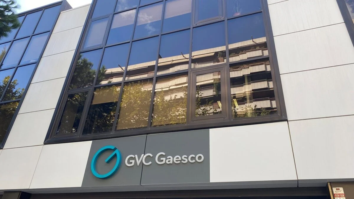 GVC Gaesco: Optimismo por Acciones Españolas y Europeas para Cierre de Año, pero Precaución en Deuda