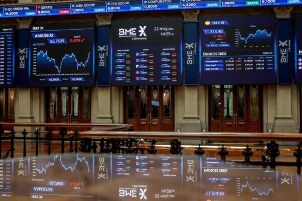 Ibex 35 marca un hito: Crece un 1% y alcanza niveles no vistos desde 2007 con 15,600 puntos
