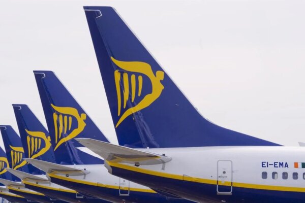 Ryanair Recorta 1,2 Millones de Asientos en España: Llamado Urgente a Incentivar Aeropuertos Regionales