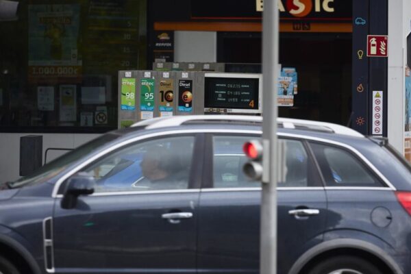 El Diésel Aumenta Esta Semana: La Gasolina Continúa Su Descenso