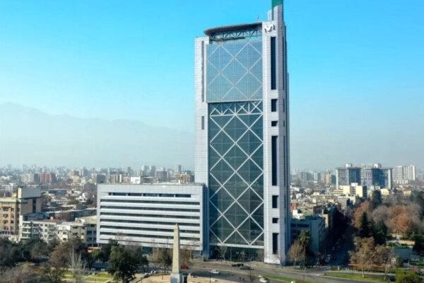 Telefónica Confirma Interés Global: Múltiples Ofertas No Vinculantes para su Filial en Chile