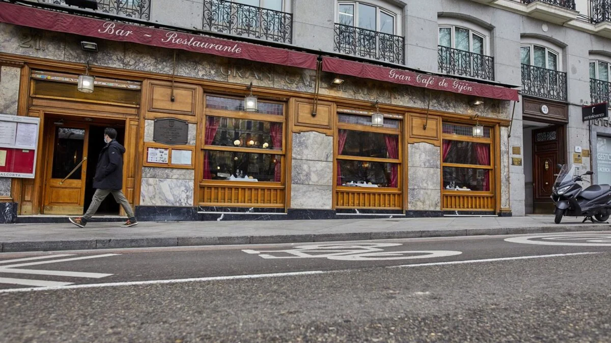 Grupo Cappuccino Se Adueña del Legendario Café Gijón: Un Ícono Cultural de Madrid Renace