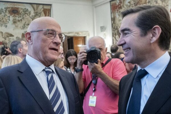 BBVA y Sabadell Preparan Estrategias: Resultados de la OPA se Anuncian Este Viernes