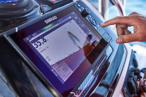 Simrad Marine Electronics Lanza AutoCaptain: Innovación Transformadora en Navegación Autónoma