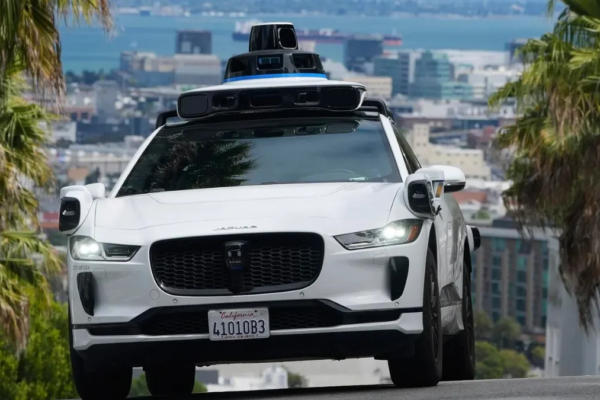 Waymo Anuncia Londres como su Primer Destino Internacional para el Servicio de Robotaxis