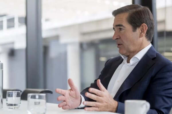 BBVA Inicia Recompra de Acciones Tras Fallido Intento de OPA sobre Banco Sabadell