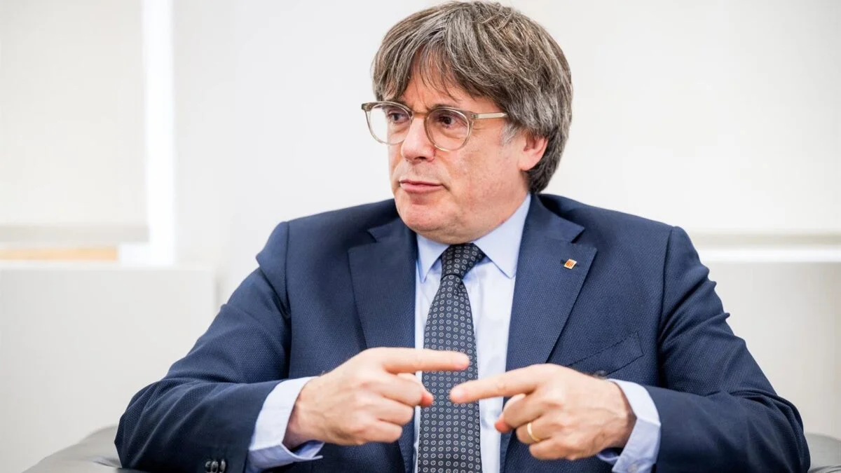 Puigdemont Declara Fallido el Intento del BBVA de Desmantelar el Sistema Bancario Catalán