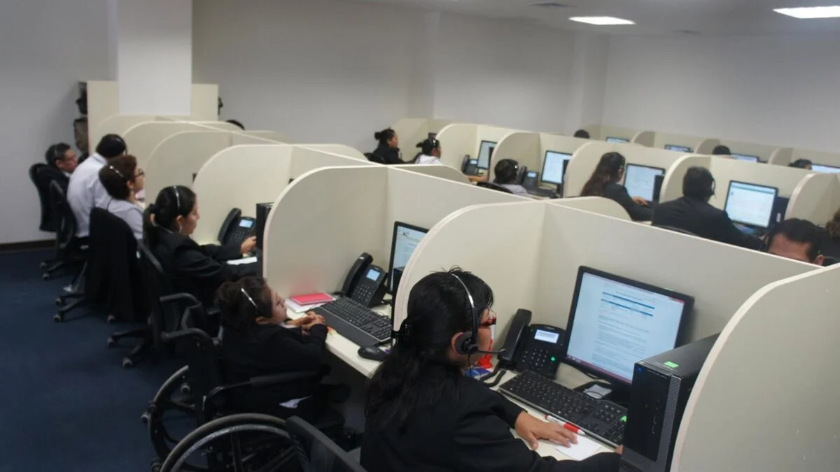 Expertos advierten: la atención en lenguas cooficiales elevará los costes para las empresas
