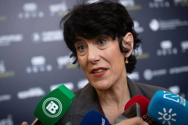 Sumar Respaldó el Nuevo Sistema de Cotización para Autónomos, a Pesar del Rechazo de Díaz a Aumentar Cuotas