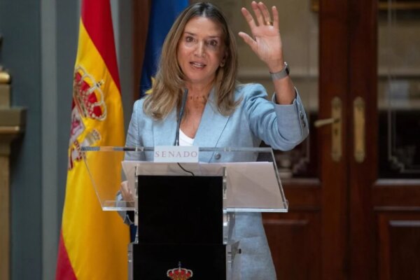 El PP Demandará al Gobierno ante el Constitucional por la Ausencia de los PGE tras Tensión en Senado y Congreso