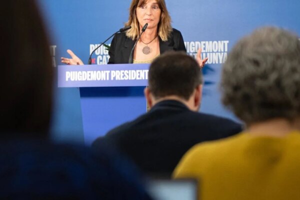 Junts exige asegurar fondos para adaptar viviendas de la Sareb bajo gestión catalana