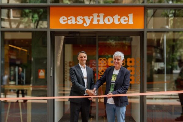 easyHotel Refuerza su Presencia en España: Nuevo Hotel en Barcelona y Dos Inauguraciones en la Comunidad Valenciana Para 2026