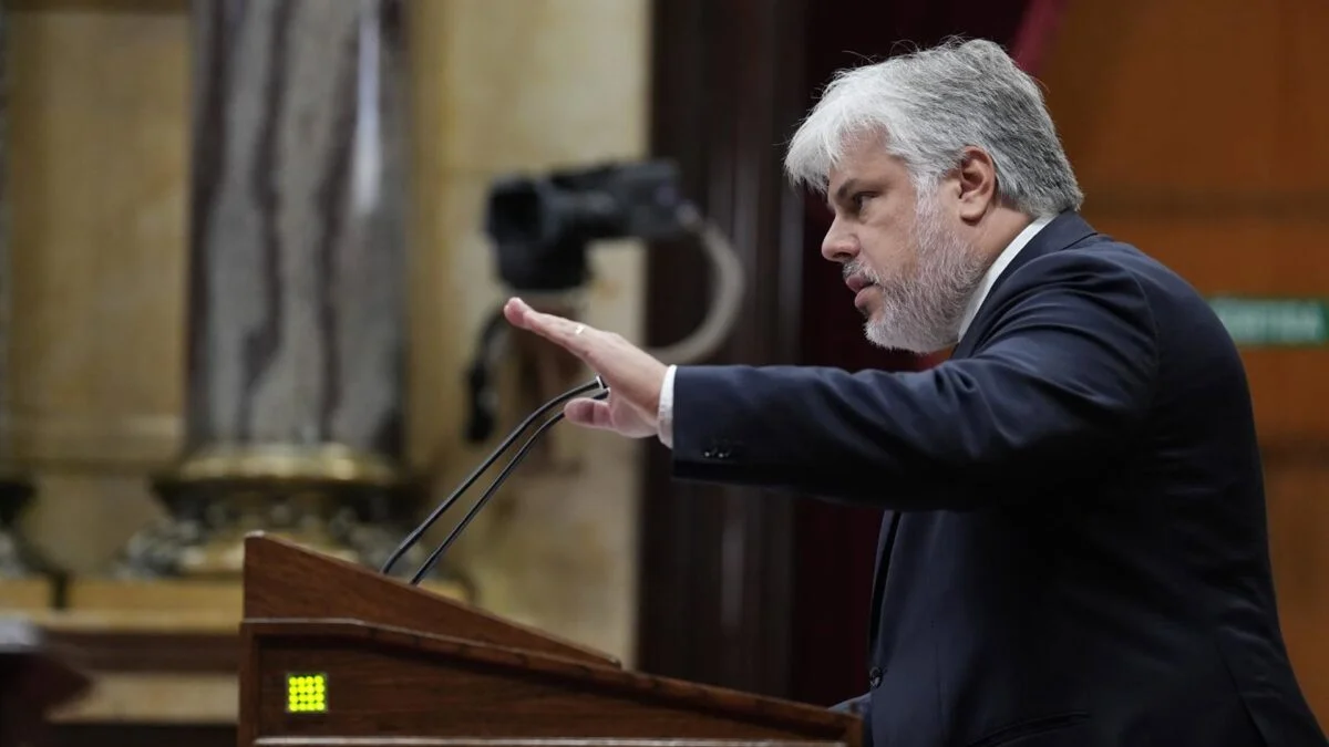 Batet (Junts) Destaca que la Repatriación de la Sede del Sabadell a Catalunya 'asegura el Éxito de la OPA'