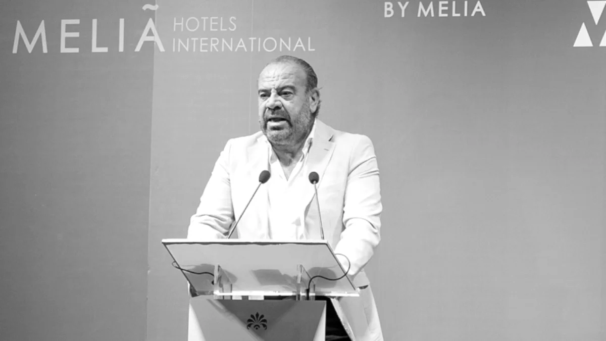 Gabriel Escarrer Advierte: El Futuro del Turismo Español se Enfoca en Mejorar, No Solo en Crecer