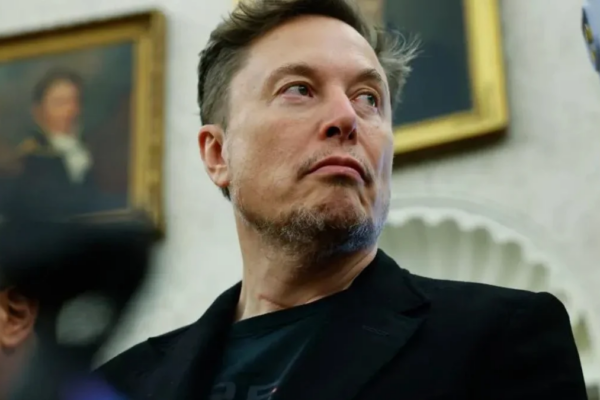 Transformación en los Cielos: La Innovadora Tecnología de Elon Musk que Mejora el WiFi en Aeronaves