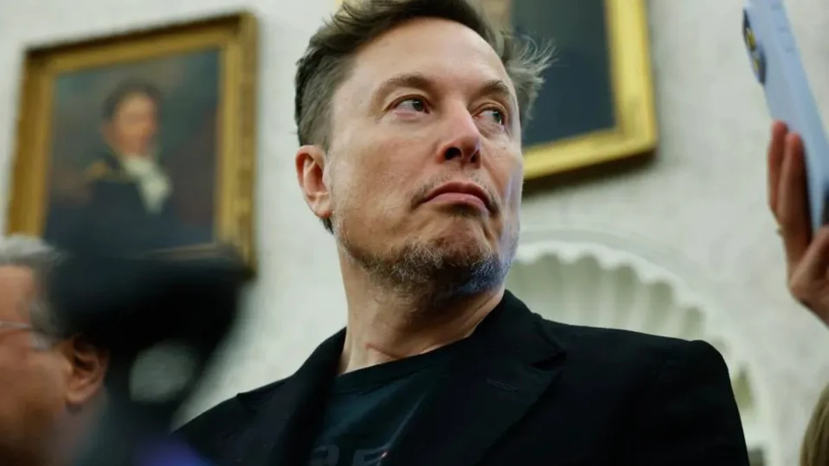 Transformación en los Cielos: La Innovadora Tecnología de Elon Musk que Mejora el WiFi en Aeronaves