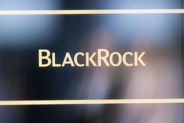 BlackRock Aumenta su Apuesta por España: Inversiones Superan los 80.000 Millones de Euros