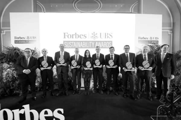Descubre las Impactantes Imágenes de los Premios Forbes-UBS a la Sostenibilidad 2025