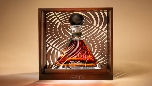 Descubre el Ron de Lujo de 35 Años de Flor de Caña: Una Joyita para los Amantes del Destilado