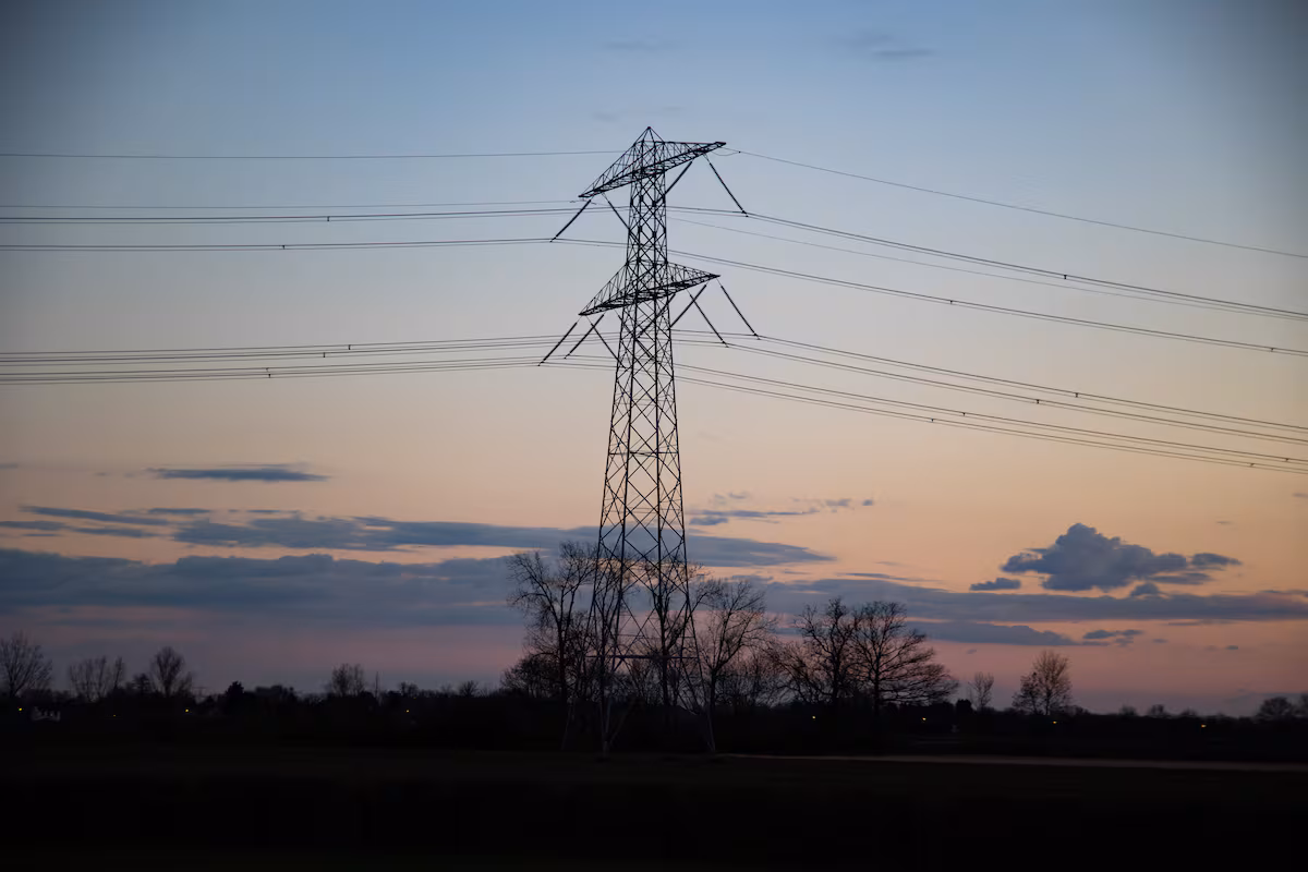 Director de Energía deslinda a Transición de responsabilidad por incidentes previos al apagón