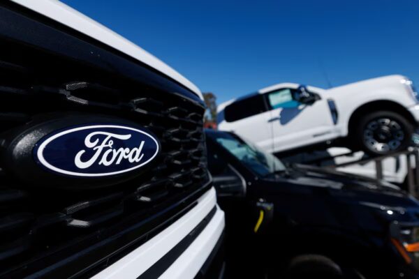 Ford repunta en el tercer trimestre, pero su sector de vehículos eléctricos acumula pérdidas superiores a 3.000 millones hasta septiembre