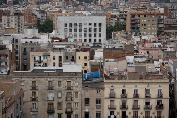 Barcelona impulsa proyecto de rehabilitación en Ciutat Vella bajo la Ley de Barrios del Govern