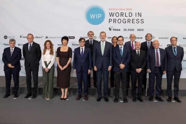 Progreso Global: Estrategias Esenciales para Frenar la Desviación Mundial