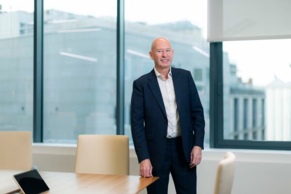 Mark Dowding (RBC Bluebay): 'El exceso de gasto del Estado francés comienza a generar desgaste en el mercado'