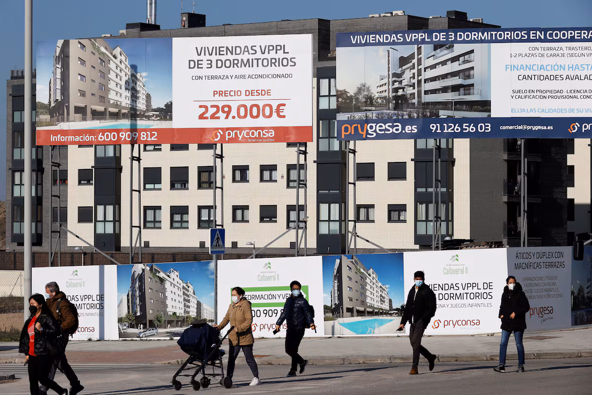 Desenmascarando la Crisis de Vivienda: Un Análisis Dual