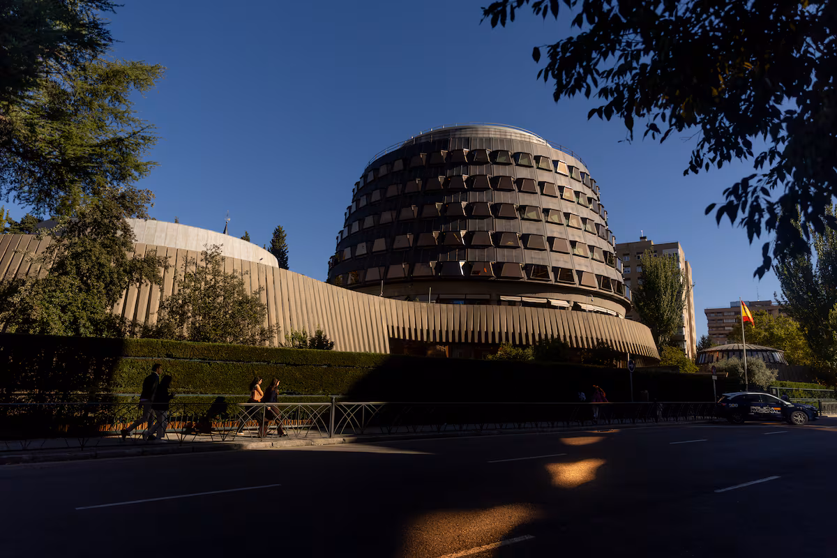 El Gobierno impugna ley murciana que elimina ayudas a sindicatos por infringir competencias estatales