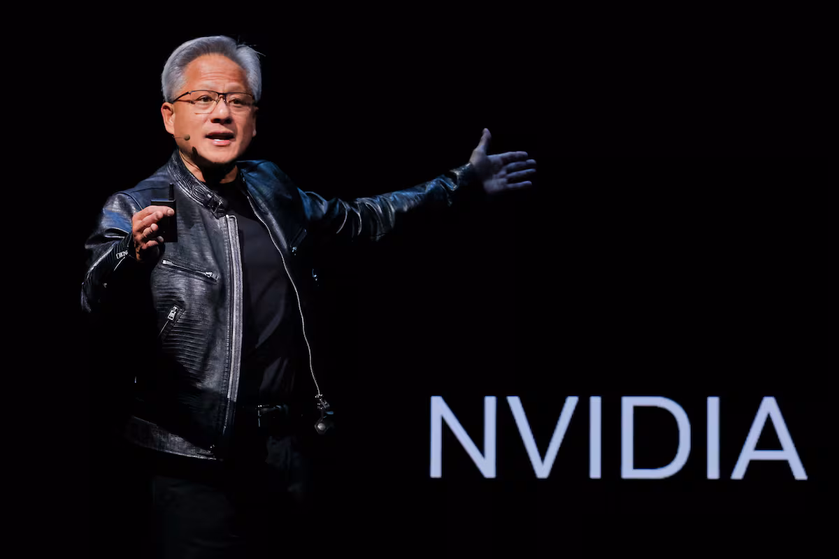 Nvidia alcanza casi 4,9 billones en capitalización tras optimistas pronósticos de ventas
