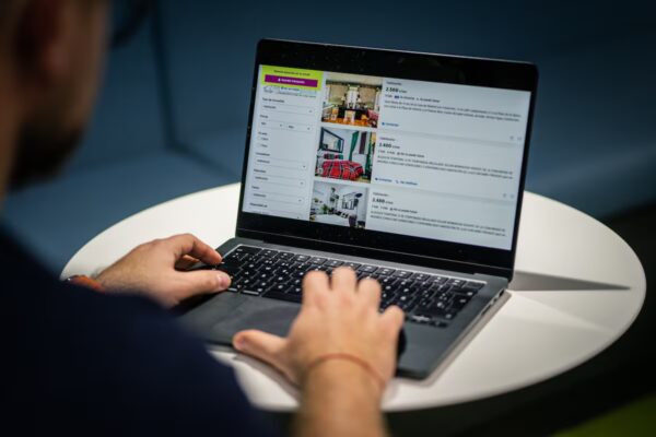 ¿Burbuja Inmobiliaria en Marcha? Las Viviendas se Ofertan un 44% por Encima de su Precio Real