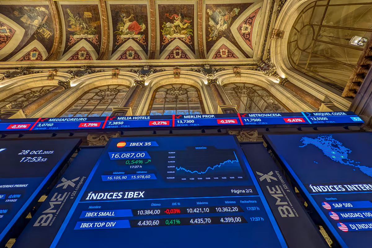 Las Bolsas Europeas Retroceden Ante la Expectativa de Decisiones de la Reserva Federal y Resultados Financieros