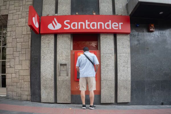 El Santander incrementa su beneficio a 10.337 millones en nueve meses, un crecimiento del 11%