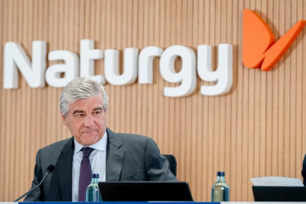 Naturgy incrementa sus ganancias a 1.668 millones de euros y proyecta beneficios de 2.000 millones para 2025